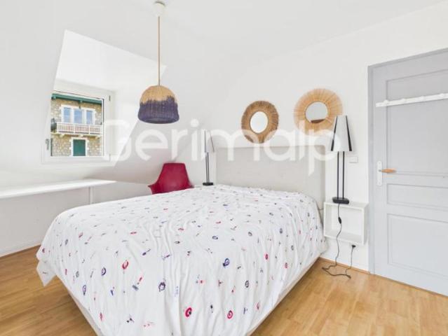 Vente Appartement duplex 3 pièces 90 m² 559 000