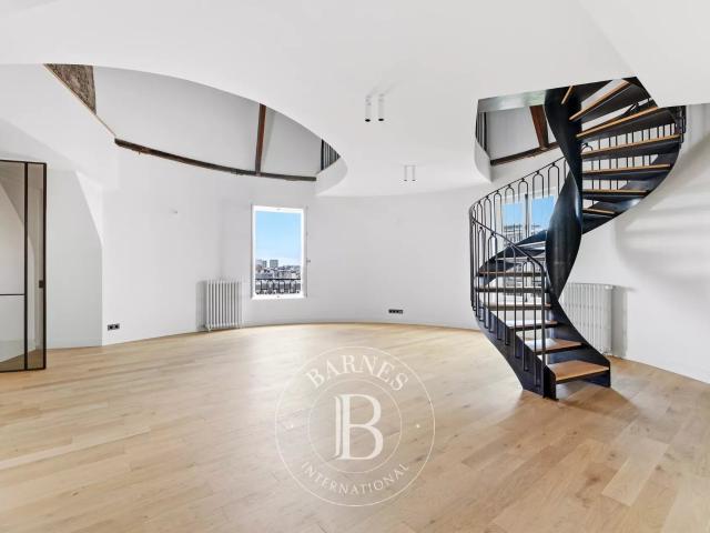 Vente appartement Paris 4 3 Chambres Ascenseur Vue sur tout Paris