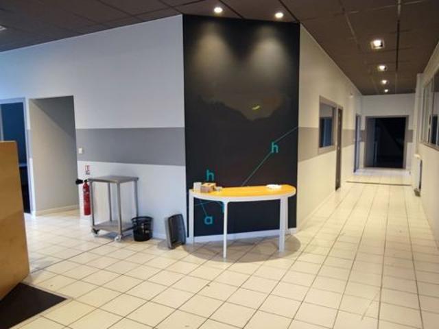 Vente Atelier 1 500 m²