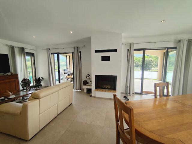 Vente Villa 4 pièces 135 m2 Speloncato