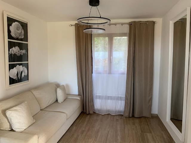 Vente Villa 5 pièces 137 m2 Monticello