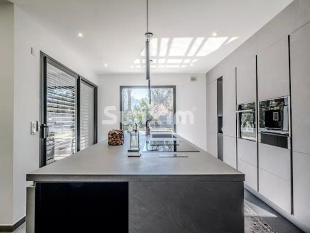 Vente Maison 5 pièces 196.03 m2 Allinges