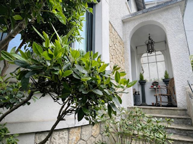 Vente Maison 7 pièces 174 m2 Bourges