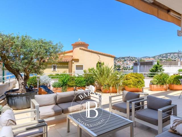 Vente Bandol Appartement Anse Renecros 129m² Bandol