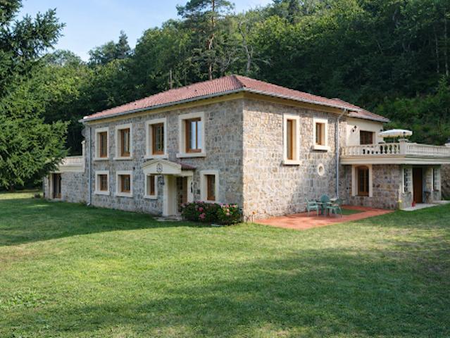Vente Bastide 10 pièces 205 m2 Silhac