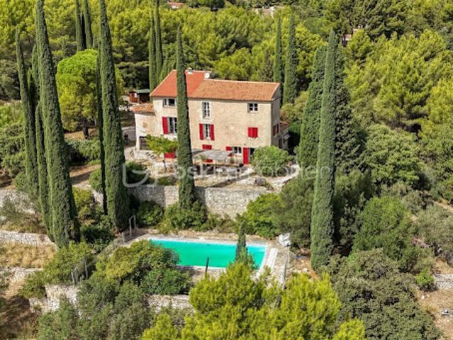 Vente Bastide 10 pièces 265.4 m2 Le Revest les Eaux