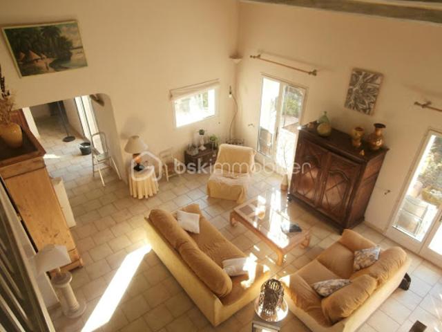 Vente Bastide 5 pièces 125 m2 Pierrevert