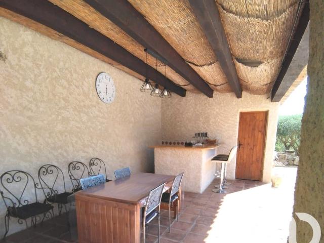 Vente Bastide 8 pièces 257m² Saint Paul en Forêt