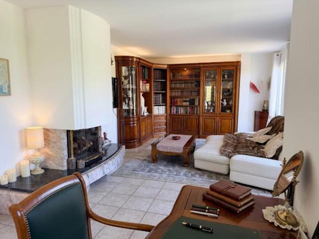 Vente Bastide 8 pièces 231.76 m2 Oraison