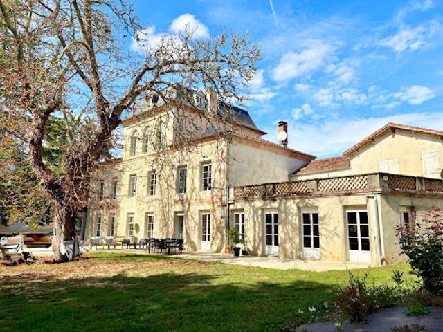 Vente Château 14 pièces 451 m2 Gasques