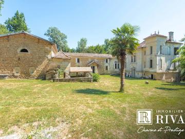 Vente Château 14 pièces 650 m2 Cambes