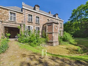 Vente Château 15 pièces 221.23 m2 Loos