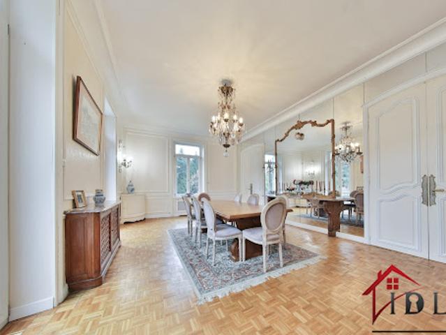 Vente Château 15 pièces 386 m2 La Longine
