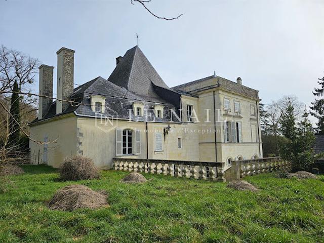 Vente Château 16 pièces 600 m2 Angers