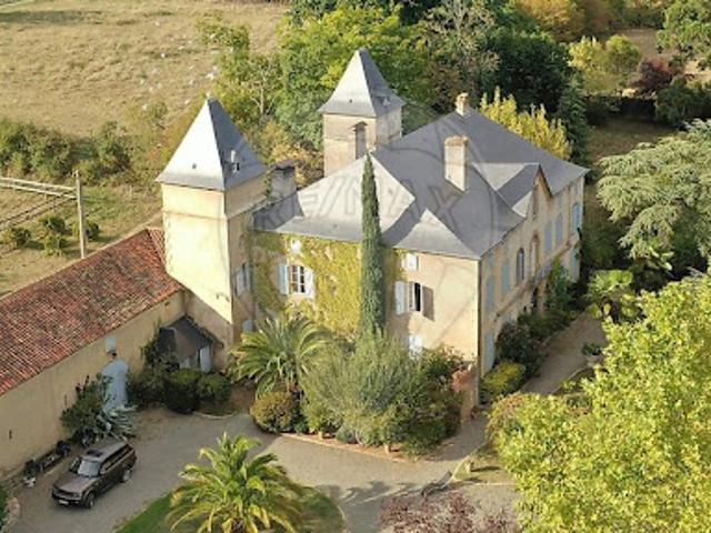 Vente Château 16 pièces 765 m2 Lafitole