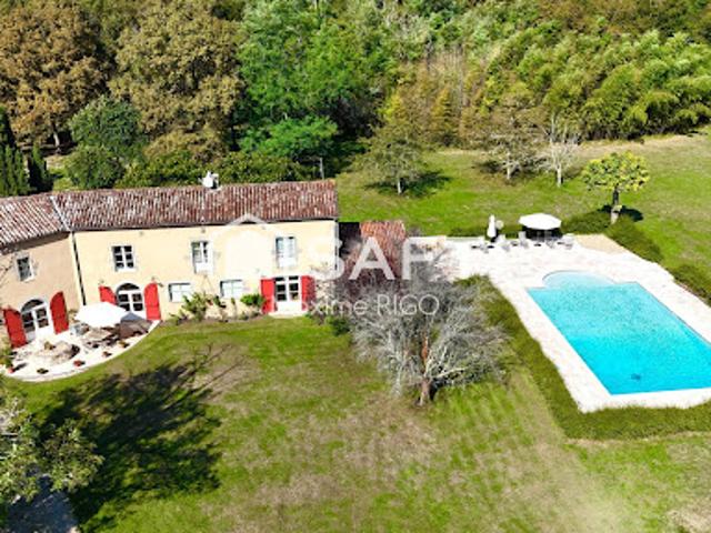 Vente Château 16 pièces 825 m2 Casteljaloux