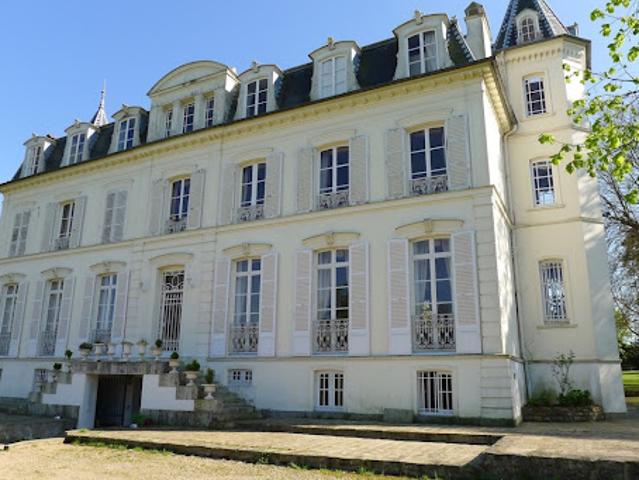Vente Château 17 pièces 800 m2 Bailly Romainvilliers