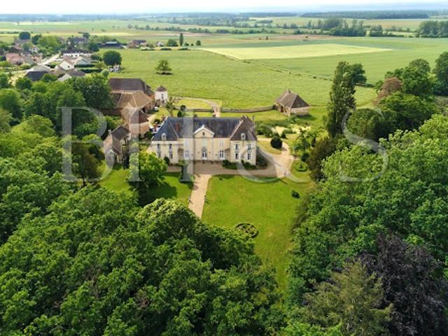 Vente Château 18 pièces 520 m2 Beaune