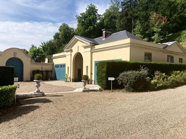 Vente Château 18 pièces 900 m2 Saint Pierre du Vauvray