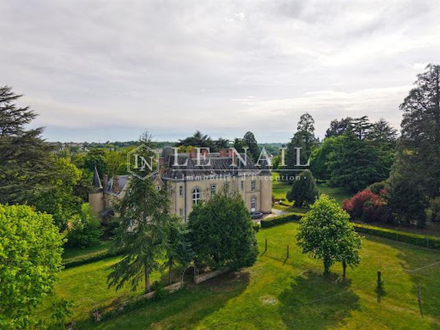 Vente Château 19 pièces 600 m2 Laval