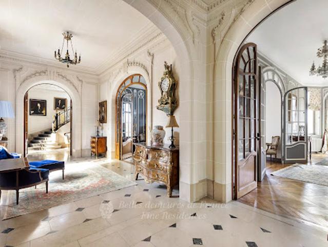 Vente Château 19 pièces 1000 m2 Le Mans