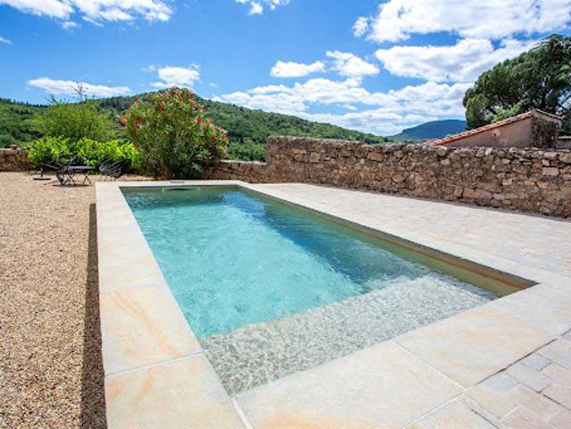 Vente Château 10 pièces 740 m2 Soubès