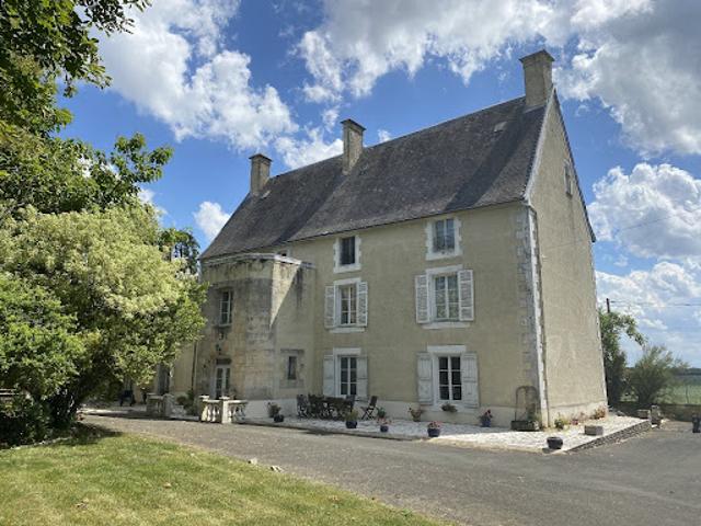 Vente Château 11 pièces 405 m2 Chef Boutonne