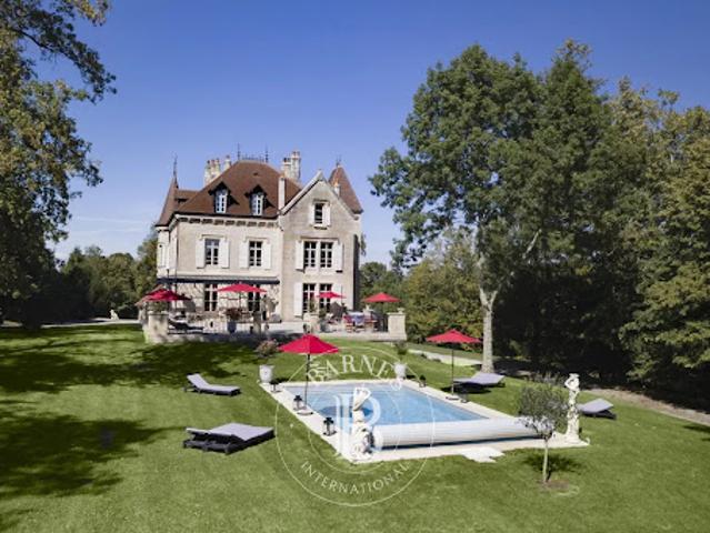 Vente Château 11 pièces 746.38 m2 Arbois