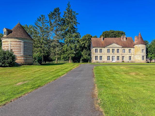 Vente Château 11 pièces 357 m2 Livarot Pays d'Auge