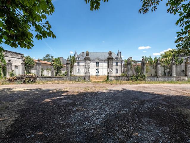Vente Château 12 pièces 900 m2 Mareuil en Périgord