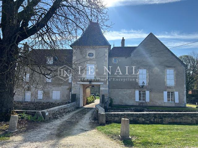 Vente Château 13 pièces 470 m2 Clamecy