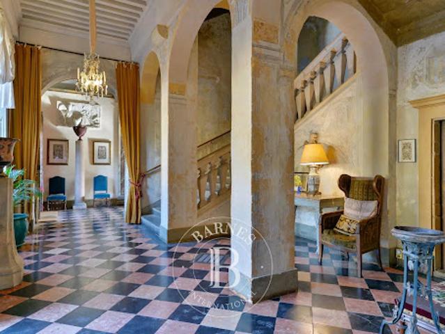 Vente Château 30 pièces 1200 m2 Fareins