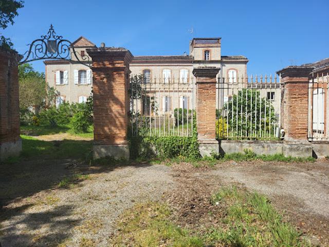 Vente Château 32 pièces 1400 m2 Saint leon