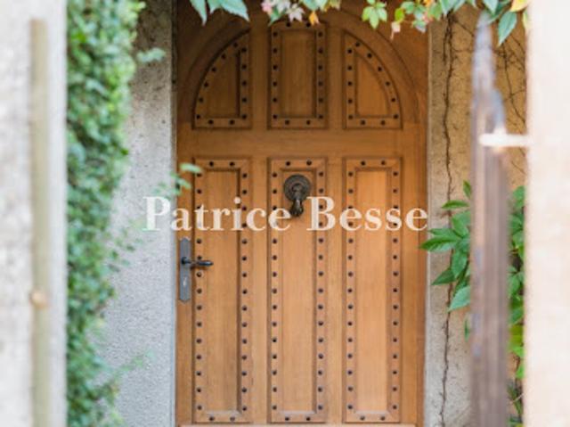 Vente Château 6 pièces 250 m2 Ouarville