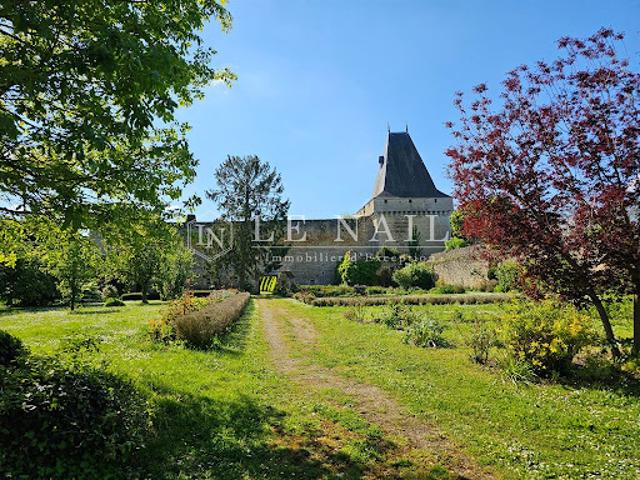 Vente Château 9 pièces 450 m2 Angers