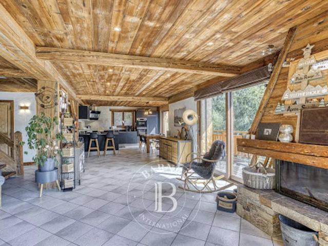 Vente Chalet 10 pièces 240 m2 Saint Jean de Sixt
