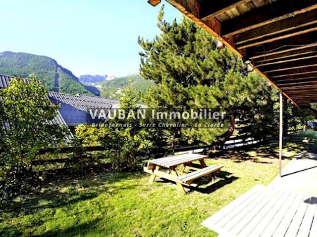 Vente Chalet 12 pièces 183 m2 La Salle les Alpes