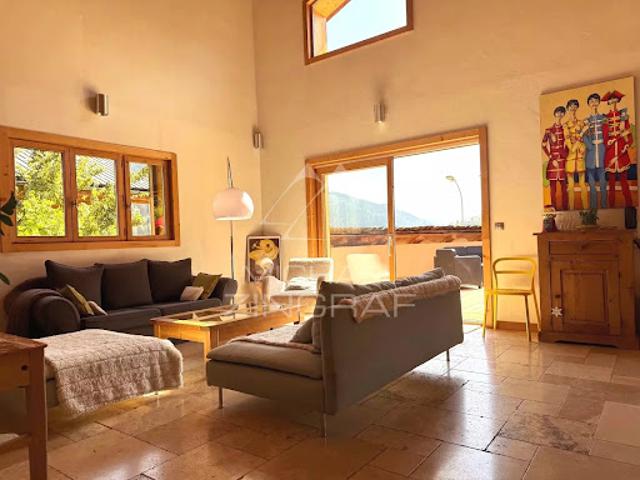 Vente Chalet 7 pièces 162.43 m2 Flumet