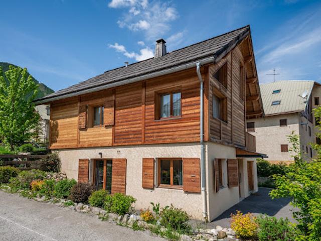 Vente Chalet 7 pièces 177 m2 La Salle les Alpes