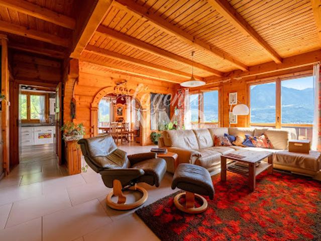 Vente Chalet 7 pièces 179.05 m2 Saint Jorioz