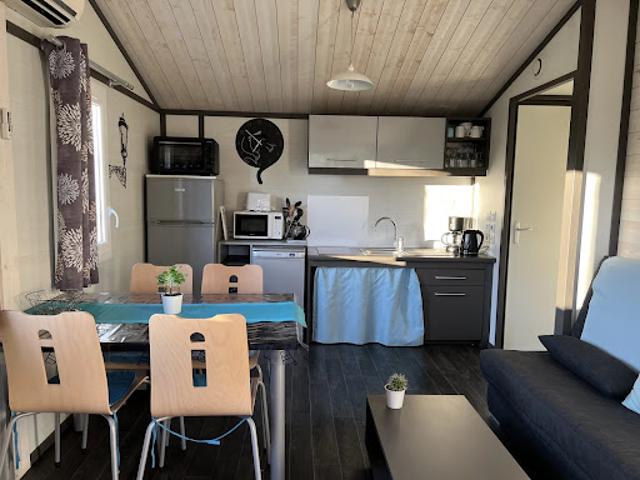 Vente Chalet 7 pièces 143 m2 Jonzac