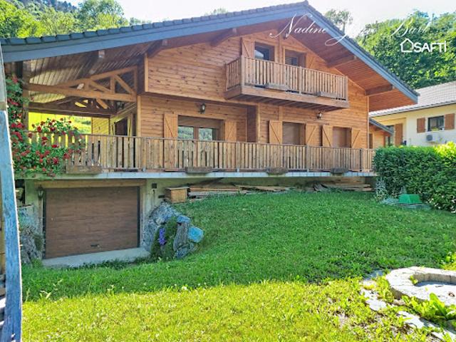 Vente Chalet 5 pièces 122 m2 Mieussy