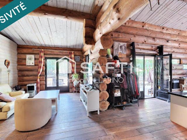 Vente Chalet 5 pièces 144 m2 Montguyon