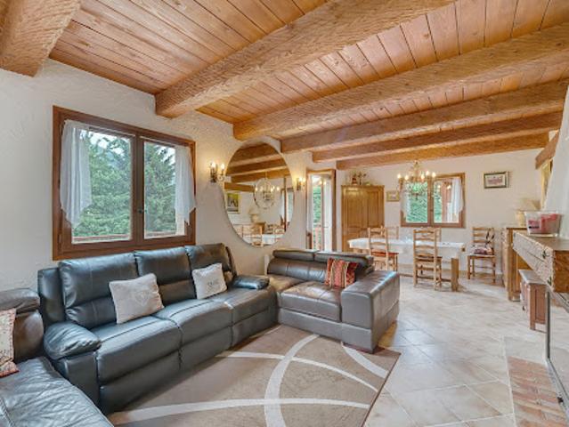 Vente Maison 5 pièces 145.95 m2 Saint Martin Vésubie