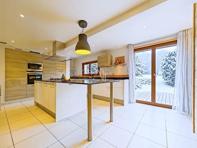 Vente Chalet 5 pièces 176 m2 Thollon les Mémises