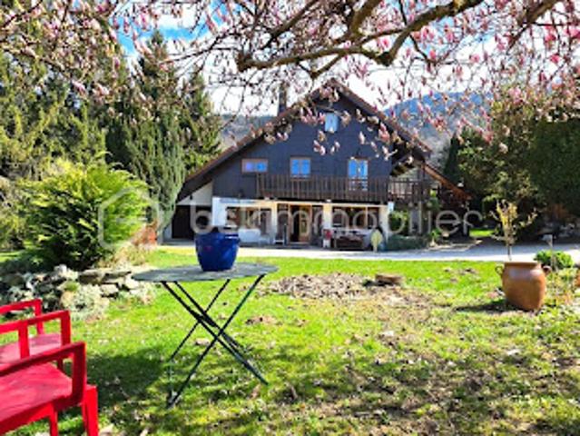 Vente Chalet 6 pièces 150 m2 Saint Martin d'Uriage