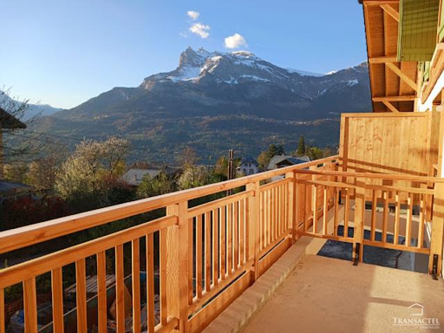 Vente Chalet 6 pièces 200 m2 Saint Gervais les Bains