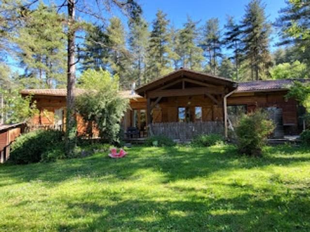 Vente Chalet 9 pièces 165 m2 Labroquère