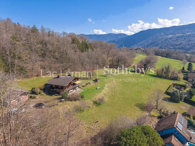 Vente Chalet 9 pièces 240 m2 Perrignier