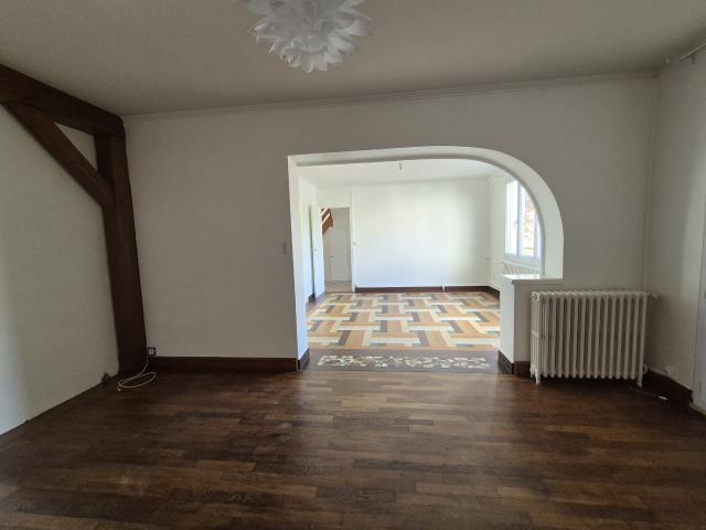 À VENDRE Charmante maison à Solesmes, proche de l’Abbaye et de Sablé sur Sarthe !